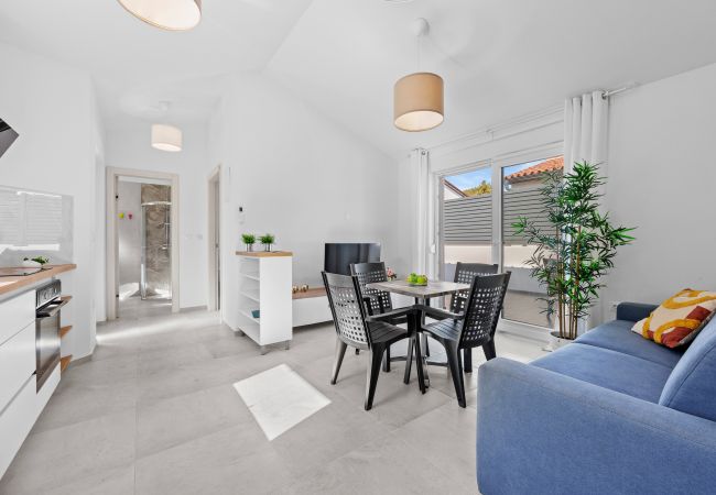 Ferienwohnung in Peroj - Barbariga Familien Strandparadies 1 Ferienwohnung in Peroj - Barbariga Familien Strandparadies 1