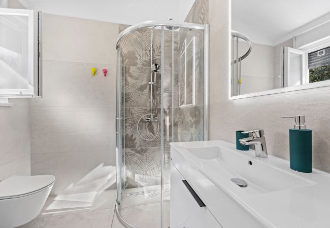 Ferienwohnung in Peroj - Barbariga Familien Strandparadies 1 Ferienwohnung in Peroj - Barbariga Familien Strandparadies 1