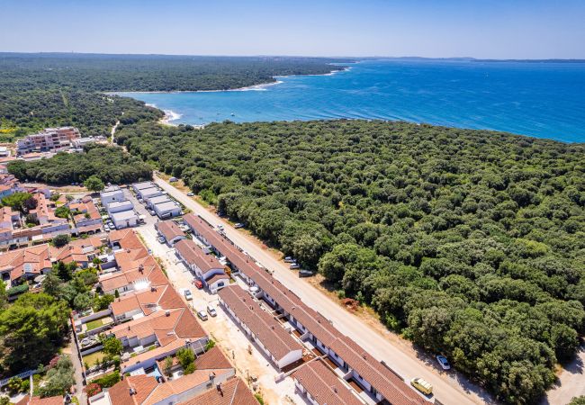 Ferienwohnung in Peroj - Barbariga Familien Strandparadies 1 Ferienwohnung in Peroj - Barbariga Familien Strandparadies 1