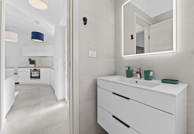 Ferienwohnung in Peroj - Barbariga Sommer Strandparadies 2 Ferienwohnung in Peroj - Barbariga Sommer Strandparadies 2