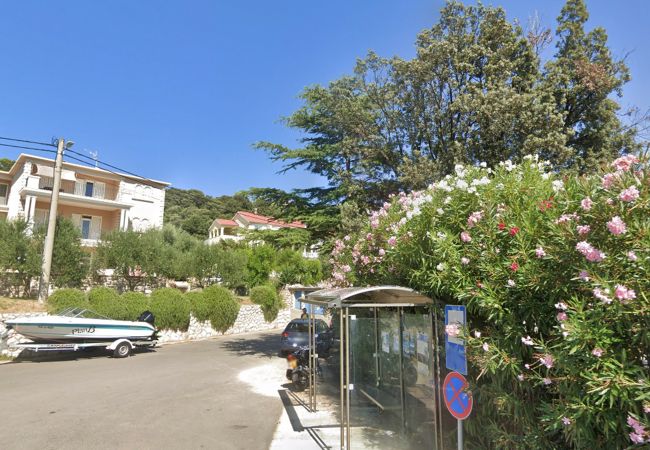 Ferienwohnung in Rab - Familienapartment Una am Meer  Ferienwohnung in Rab - Familienapartment Una am Meer