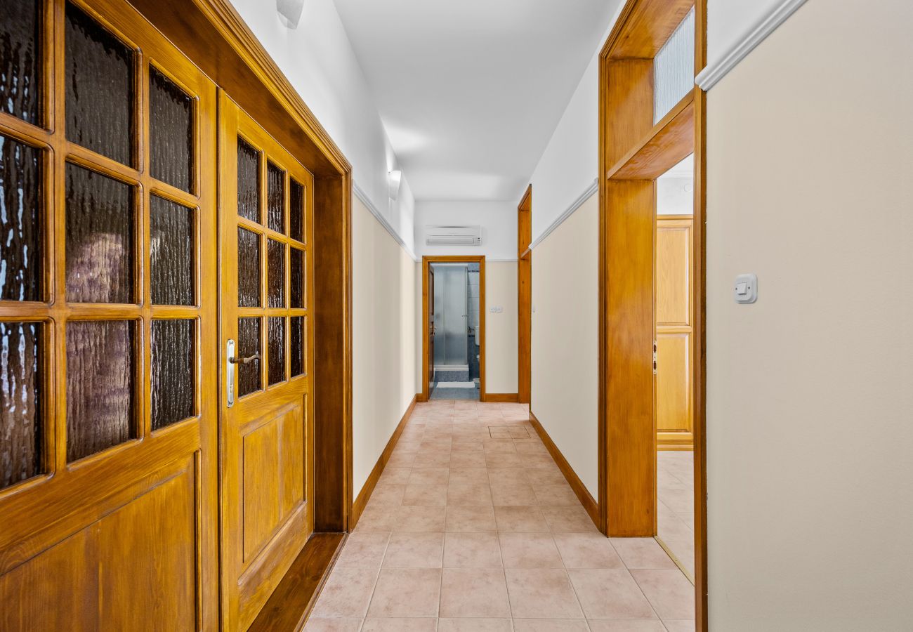 Ferienwohnung in Rab - Familienapartment Una am Meer 