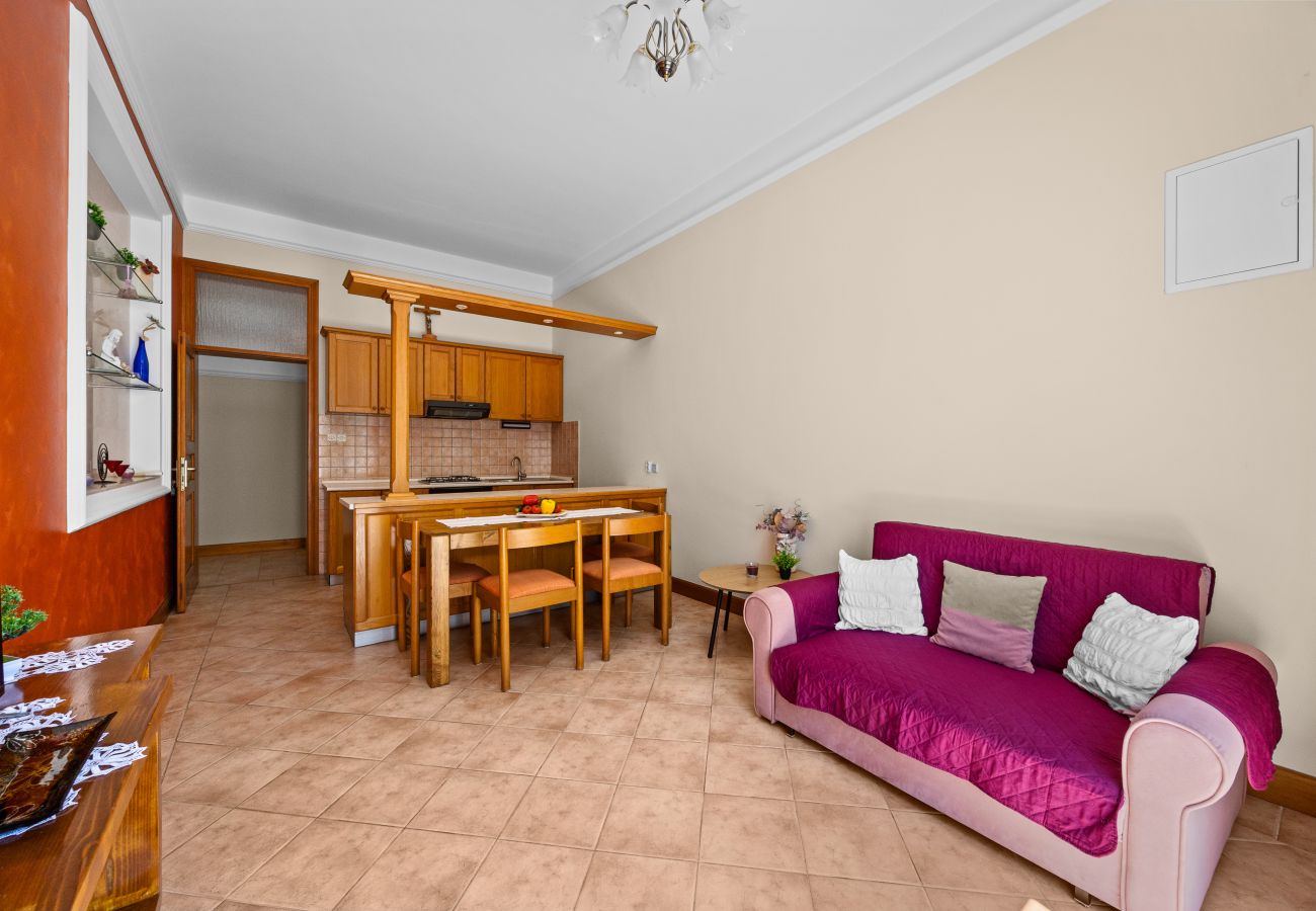 Ferienwohnung in Rab - Familienapartment Una am Meer 
