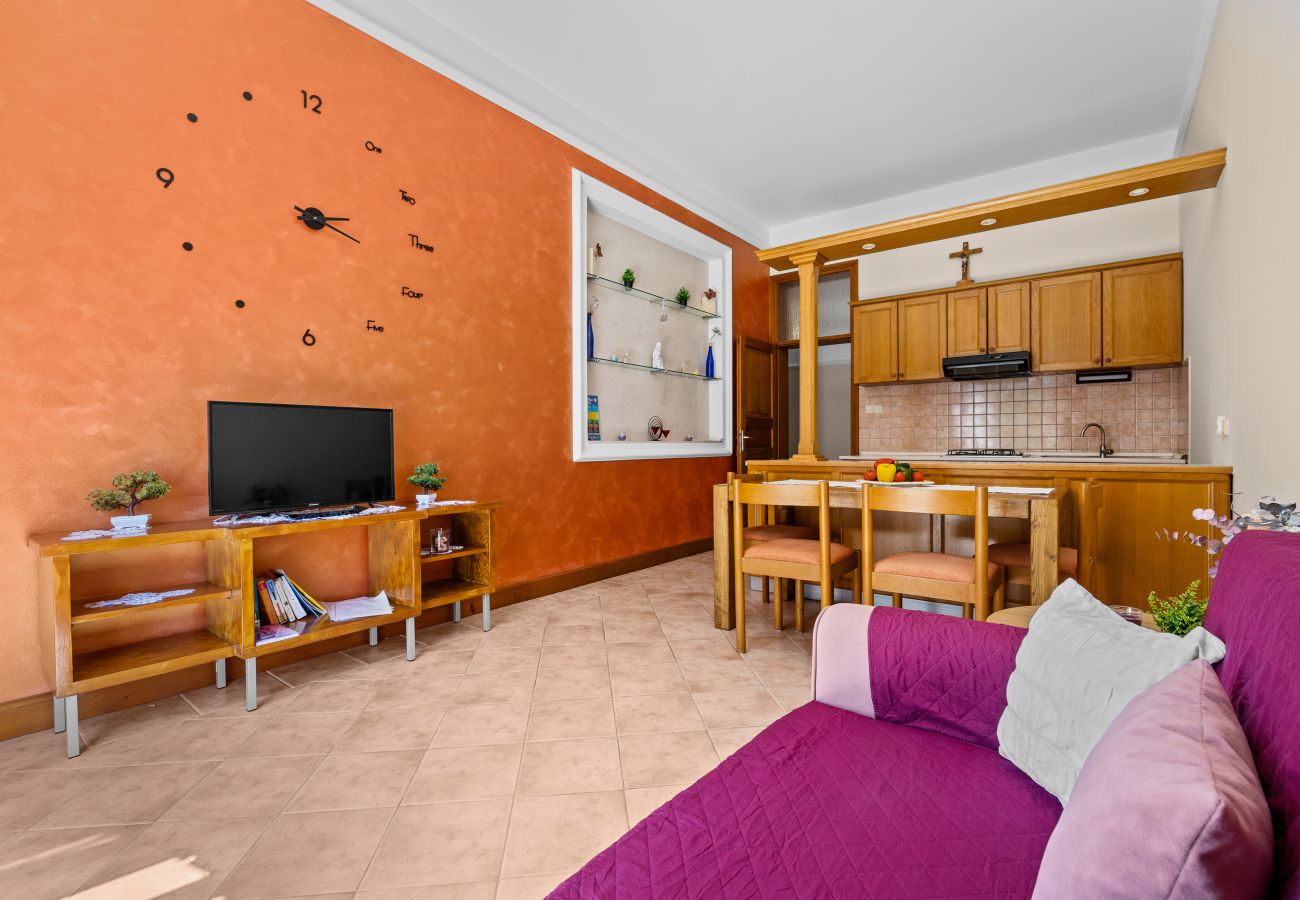 Ferienwohnung in Rab - Familienapartment Una am Meer 