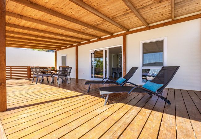 Mobile home in Šibenik - Resort Deluxe Mobilheim (6+1) direkt am Strand Mobile home in Šibenik - Resort Deluxe Mobilheim (6+1) direkt am Strand