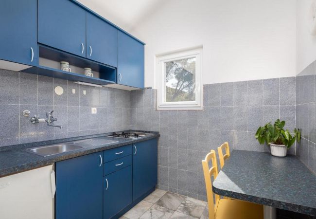 Villa in Grebaštica - Villa Nensi - Haus mit sechs Schlafzimmern und einem Swimmingpool Villa in Grebaštica - Villa Nensi - Haus mit sechs Schlafzimmern und einem Swimmingpool