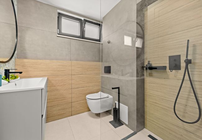 Ferienwohnung in Zadar - The Bayfront - Luxus-Pool-Residenz Ferienwohnung in Zadar - The Bayfront - Luxus-Pool-Residenz