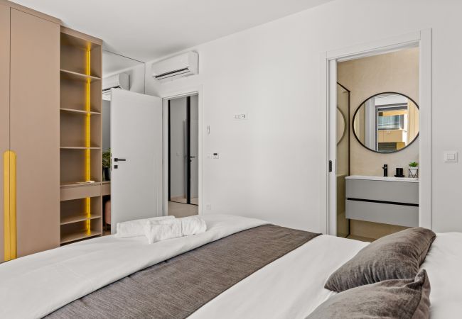 Ferienwohnung in Zadar - The Riviera Three - Luxusapartment am Wasser Ferienwohnung in Zadar - The Riviera Three - Luxusapartment am Wasser