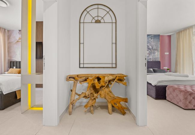 Ferienwohnung in Zadar - The Riviera Three - Luxusapartment am Wasser Ferienwohnung in Zadar - The Riviera Three - Luxusapartment am Wasser