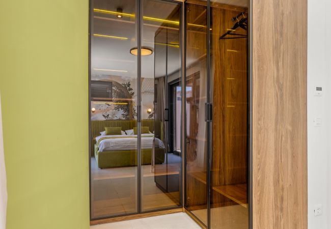 Ferienwohnung in Zadar - Das Skyview Penthouse mit Infinity Pool Ferienwohnung in Zadar - Das Skyview Penthouse mit Infinity Pool