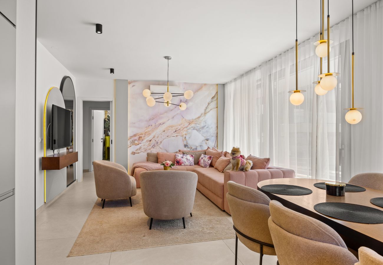 Ferienwohnung in Zadar - Das Skyview Penthouse mit Infinity Pool