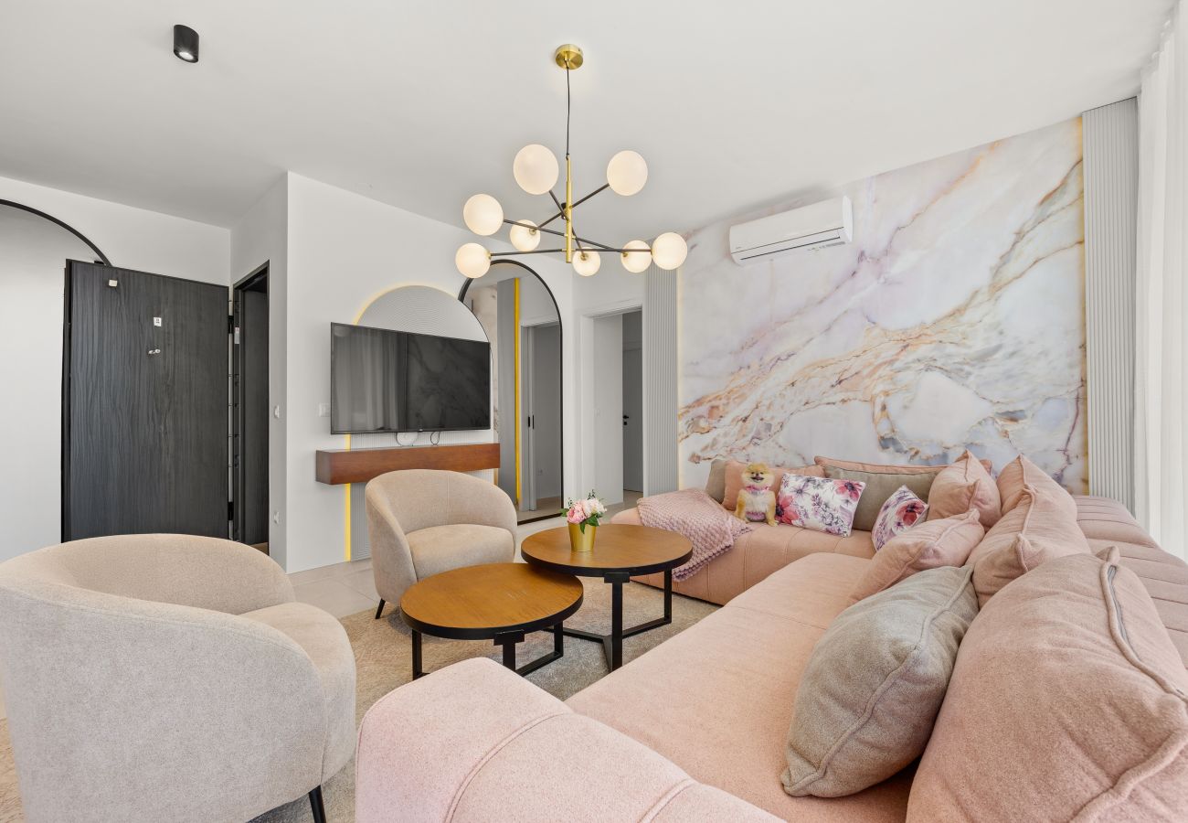 Ferienwohnung in Zadar - Das Skyview Penthouse mit Infinity Pool