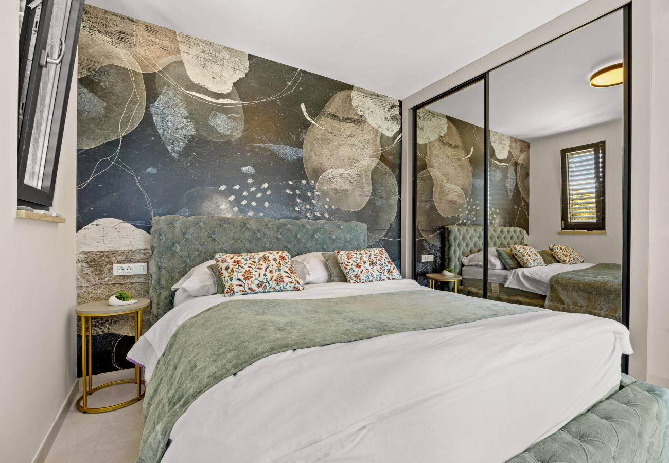 Ferienwohnung in Zadar - Das Skyview Penthouse mit Infinity Pool