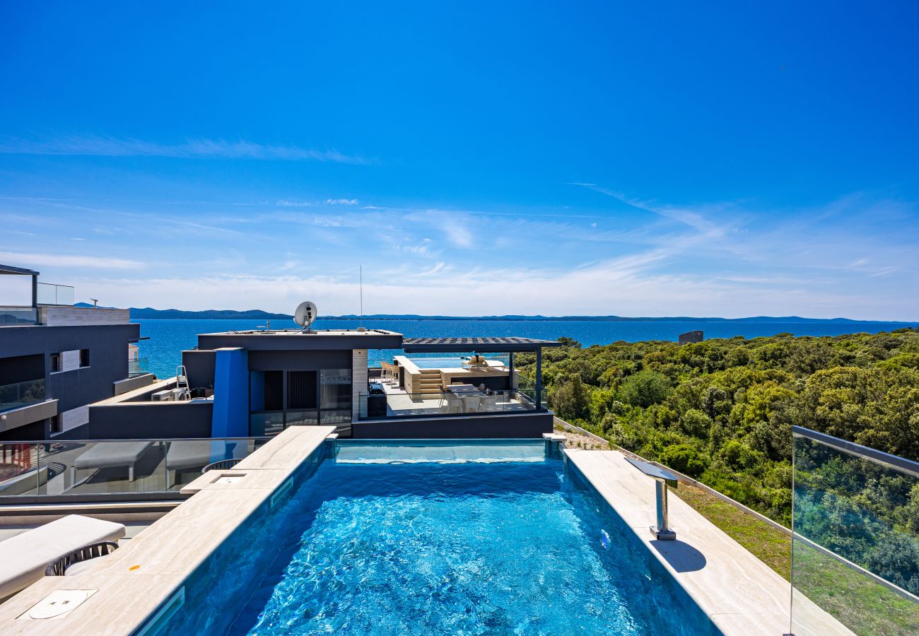 Ferienwohnung in Zadar - Das Skyview Penthouse mit Infinity Pool