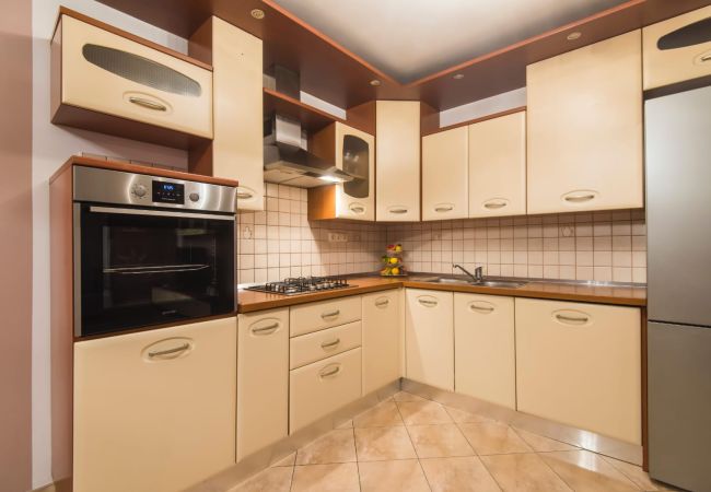 Ferienhaus in Policnik - Villa Marija - Charmantes Haus mit drei Schlafzimmern und Pool Ferienhaus in Policnik - Villa Marija - Charmantes Haus mit drei Schlafzimmern und Pool