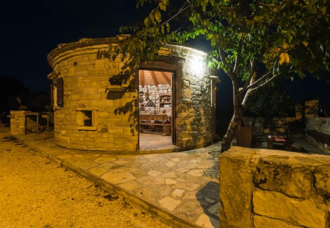 Ferienhaus in Policnik - Villa Marija - Charmantes Haus mit drei Schlafzimmern und Pool Ferienhaus in Policnik - Villa Marija - Charmantes Haus mit drei Schlafzimmern und Pool