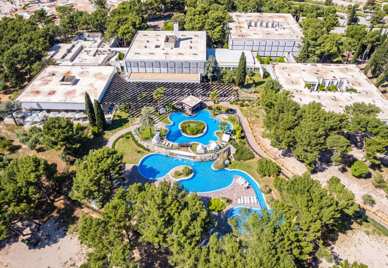 Ferienwohnung in Šibenik - Resort Apartment A2 (3+2) 2