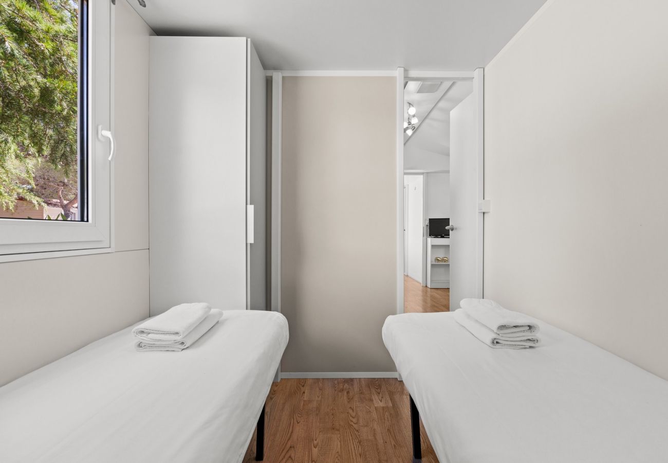 Wohnmobil in Šibenik - Resort Mobile Home - three bedroom 2