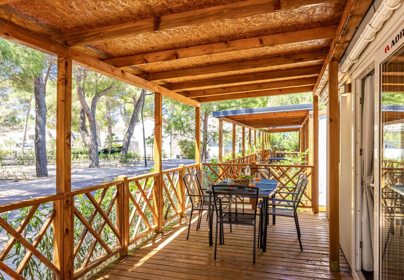 Wohnmobil in Šibenik - Resort Standard Mobile Home (4+2) 2
