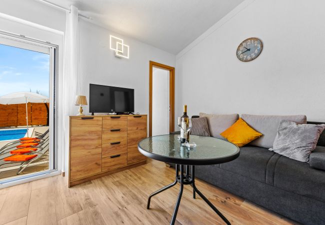 Ferienhaus in Pula - Ferienhaus Mario mit privatem Pool Ferienhaus in Pula - Ferienhaus Mario mit privatem Pool