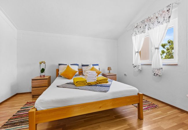 Ferienhaus in Pula - Ferienhaus Mario mit privatem Pool Ferienhaus in Pula - Ferienhaus Mario mit privatem Pool