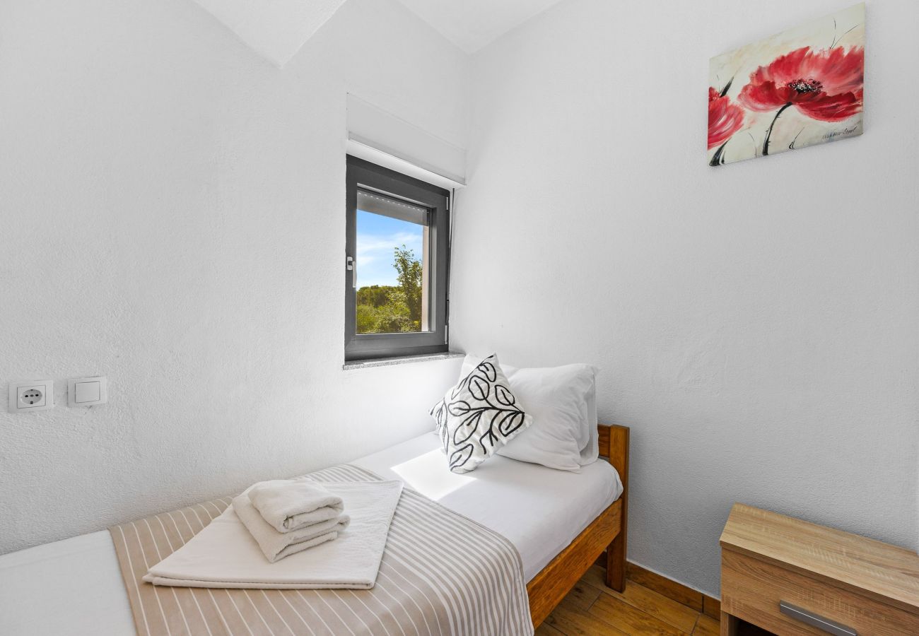 Ferienhaus in Pula - Ferienhaus Mario mit privatem Pool