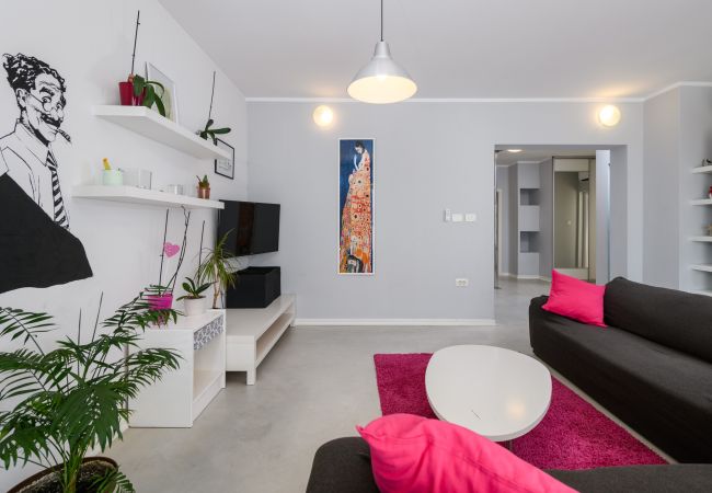 Ferienwohnung in Pula - Stadtapartment am Pool - Jana - Monte Magno Pula Ferienwohnung in Pula - Stadtapartment am Pool - Jana - Monte Magno Pula