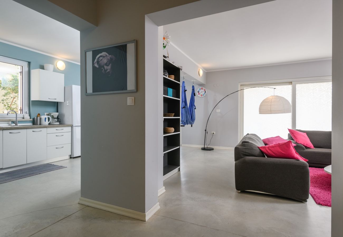 Ferienwohnung in Pula - Stadtapartment am Pool - Jana - Monte Magno Pula
