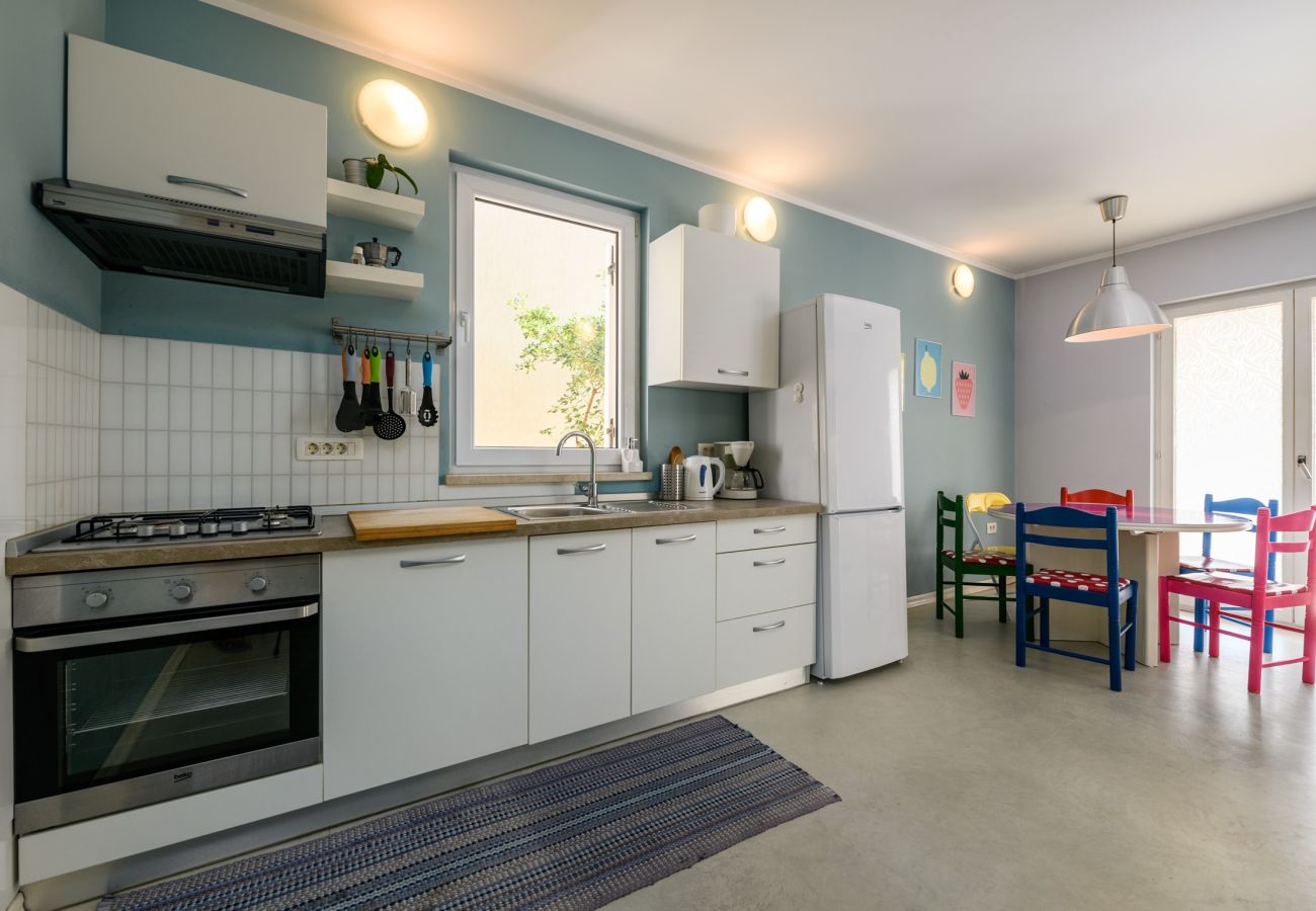 Ferienwohnung in Pula - Stadtapartment am Pool - Jana - Monte Magno Pula