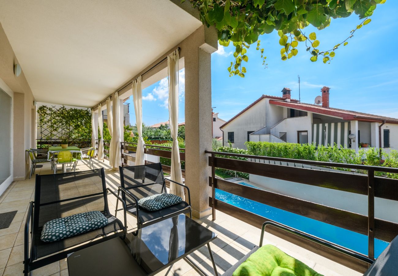 Ferienwohnung in Pula - Stadtapartment am Pool - Jana - Monte Magno Pula