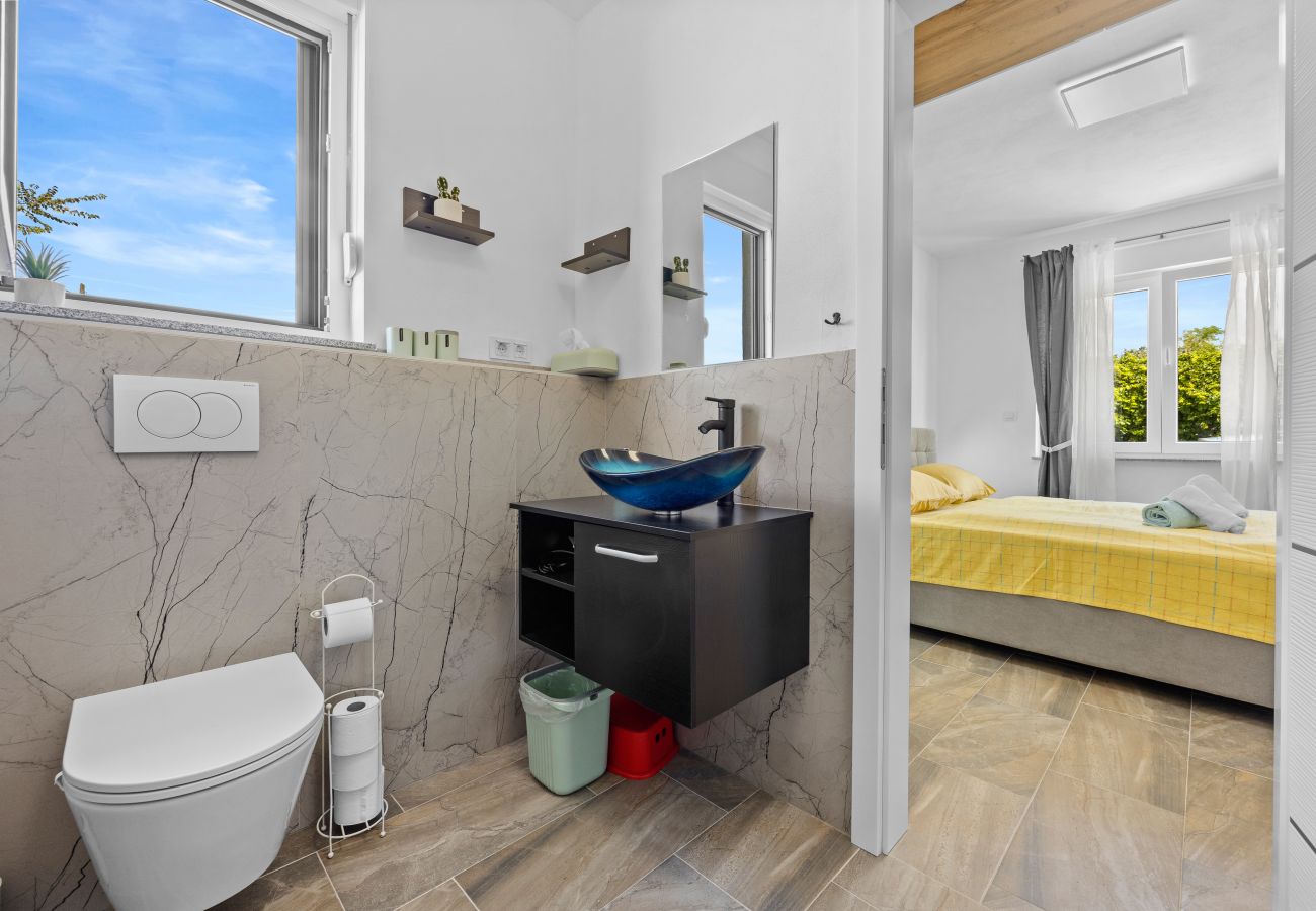 Villa in Radeki Polje - Moderne Familienvilla Teo mit privatem Pool