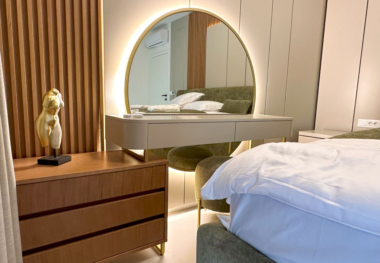 Ferienwohnung in Zadar - Schöne Wohnung direkt am Meer mit Aussicht