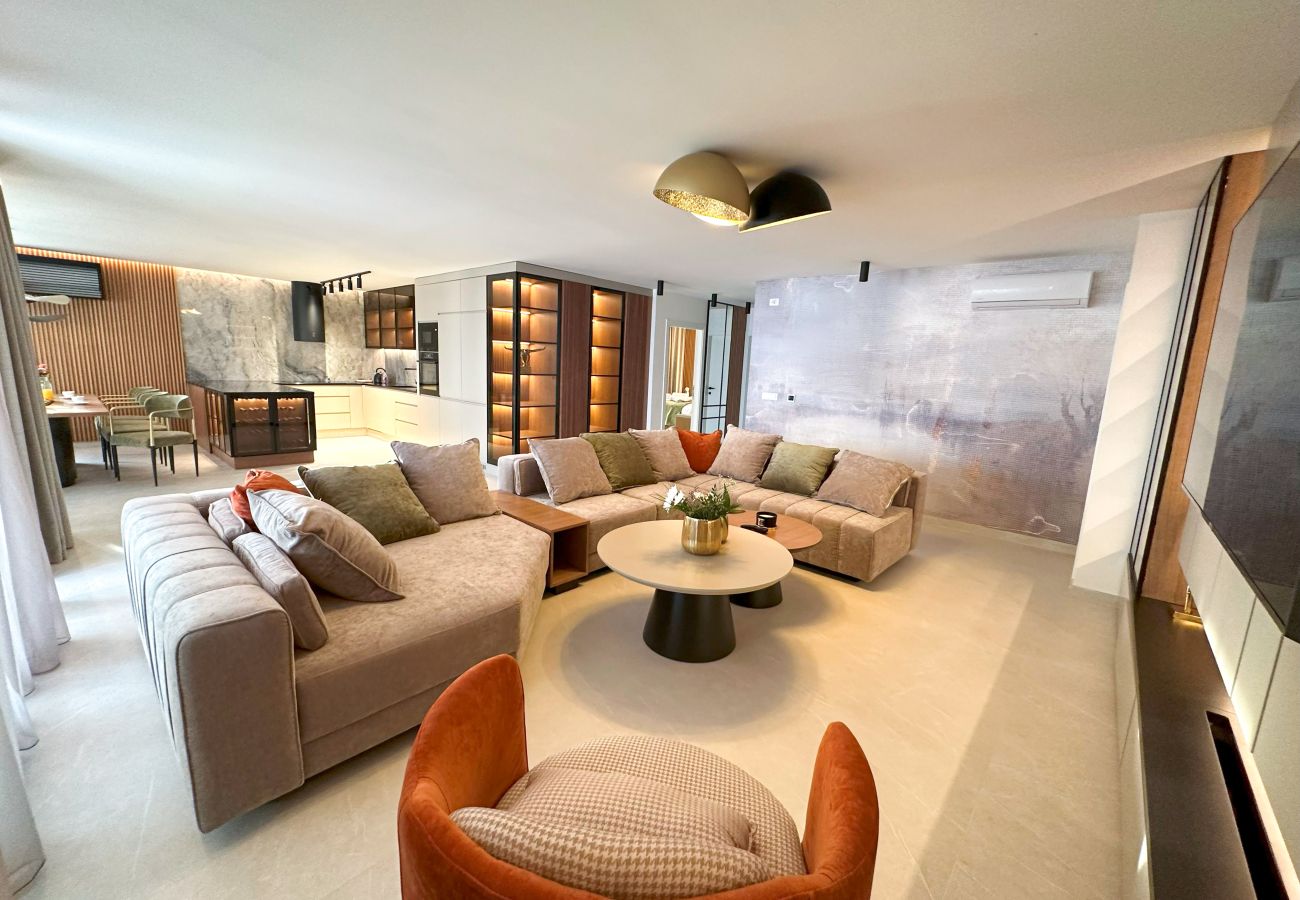 Ferienwohnung in Zadar - Schöne Wohnung direkt am Meer mit Aussicht