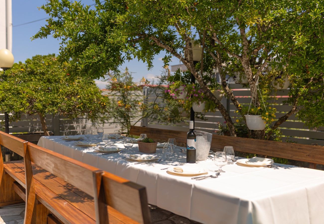 Ferienwohnung in Petrcane - Pansion Pirat - Zwei-Zimmer-Wohnung