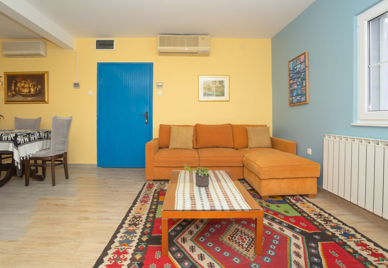 Ferienwohnung in Petrcane - Pansion Pirat - Zwei-Zimmer-Wohnung