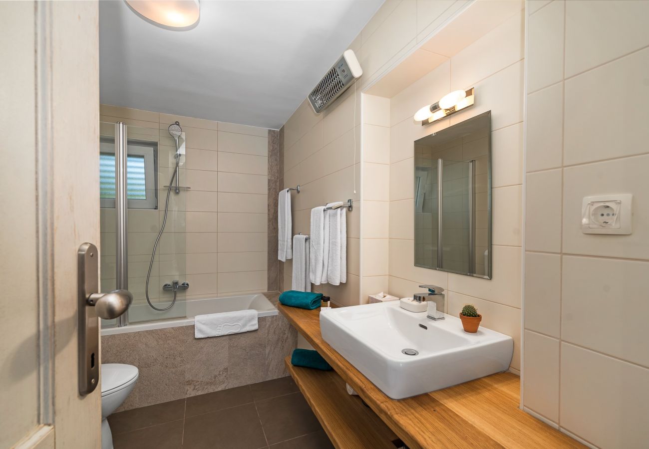 Ferienwohnung in Sukošan - Strandapartment Villa Carmen Ferienwohnung in Sukošan - Strandapartment Villa Carmen