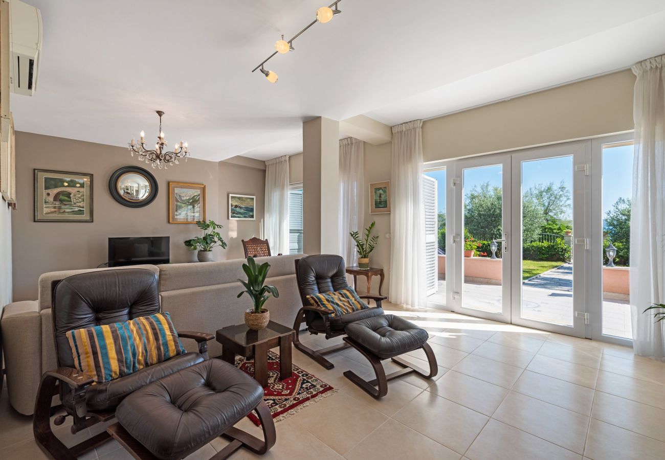 Ferienwohnung in Sukošan - Strandapartment Villa Carmen Ferienwohnung in Sukošan - Strandapartment Villa Carmen