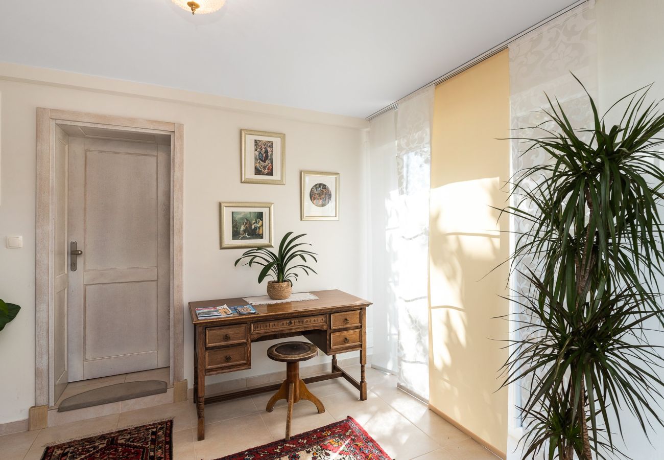 Ferienwohnung in Sukošan - Strandapartment Villa Carmen Ferienwohnung in Sukošan - Strandapartment Villa Carmen