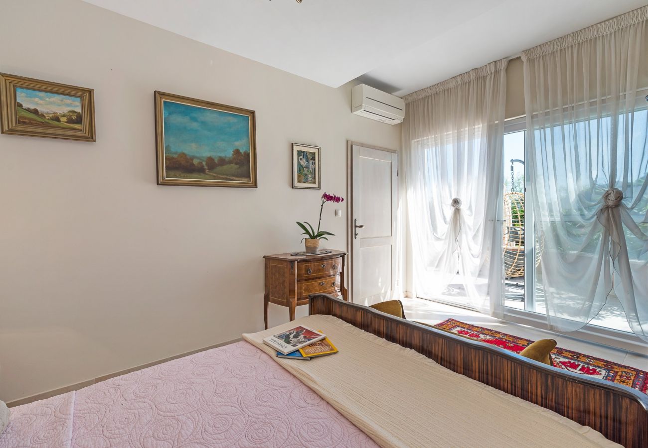 Ferienwohnung in Sukošan - Strandapartment Villa Carmen Ferienwohnung in Sukošan - Strandapartment Villa Carmen