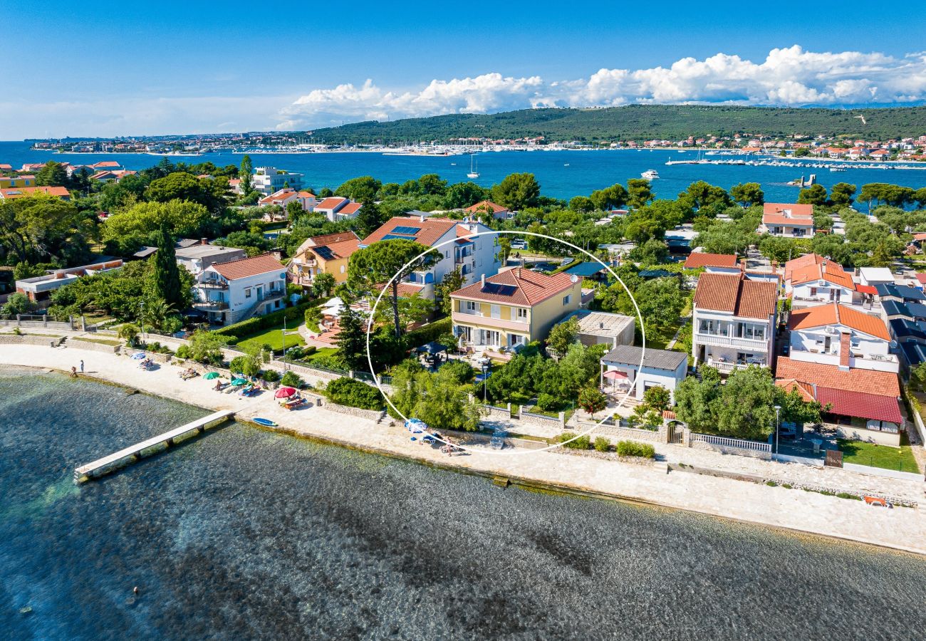 Ferienwohnung in Sukošan - Strandapartment Villa Carmen Ferienwohnung in Sukošan - Strandapartment Villa Carmen