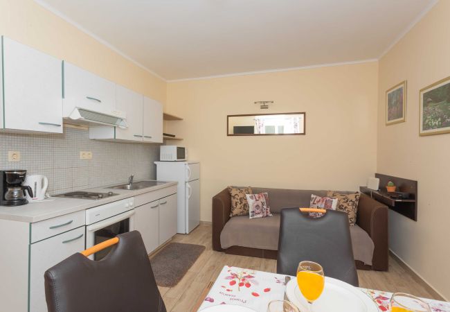 Ferienhaus in Petrcane - Ferienhaus La Casita Ferienhaus in Petrcane - Ferienhaus La Casita