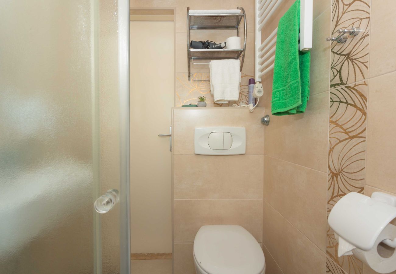 Ferienhaus in Petrcane - Ferienhaus La Casita