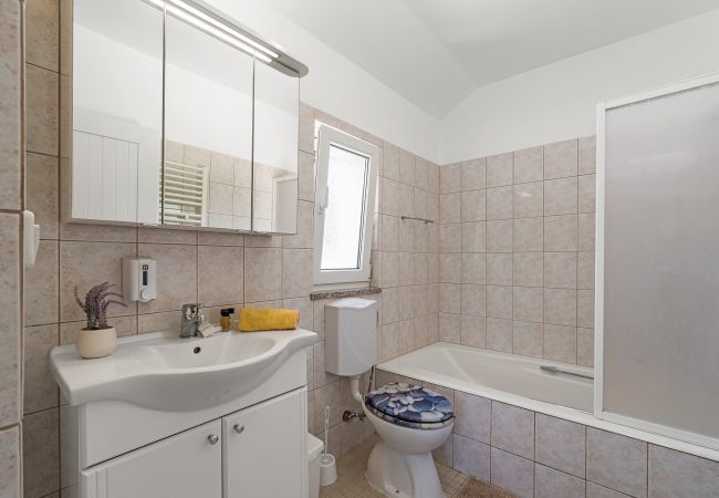 Ferienwohnung in Sukošan - Strandwohnungen Villa Kaya - Wohnung Lavanda Ferienwohnung in Sukošan - Strandwohnungen Villa Kaya - Wohnung Lavanda