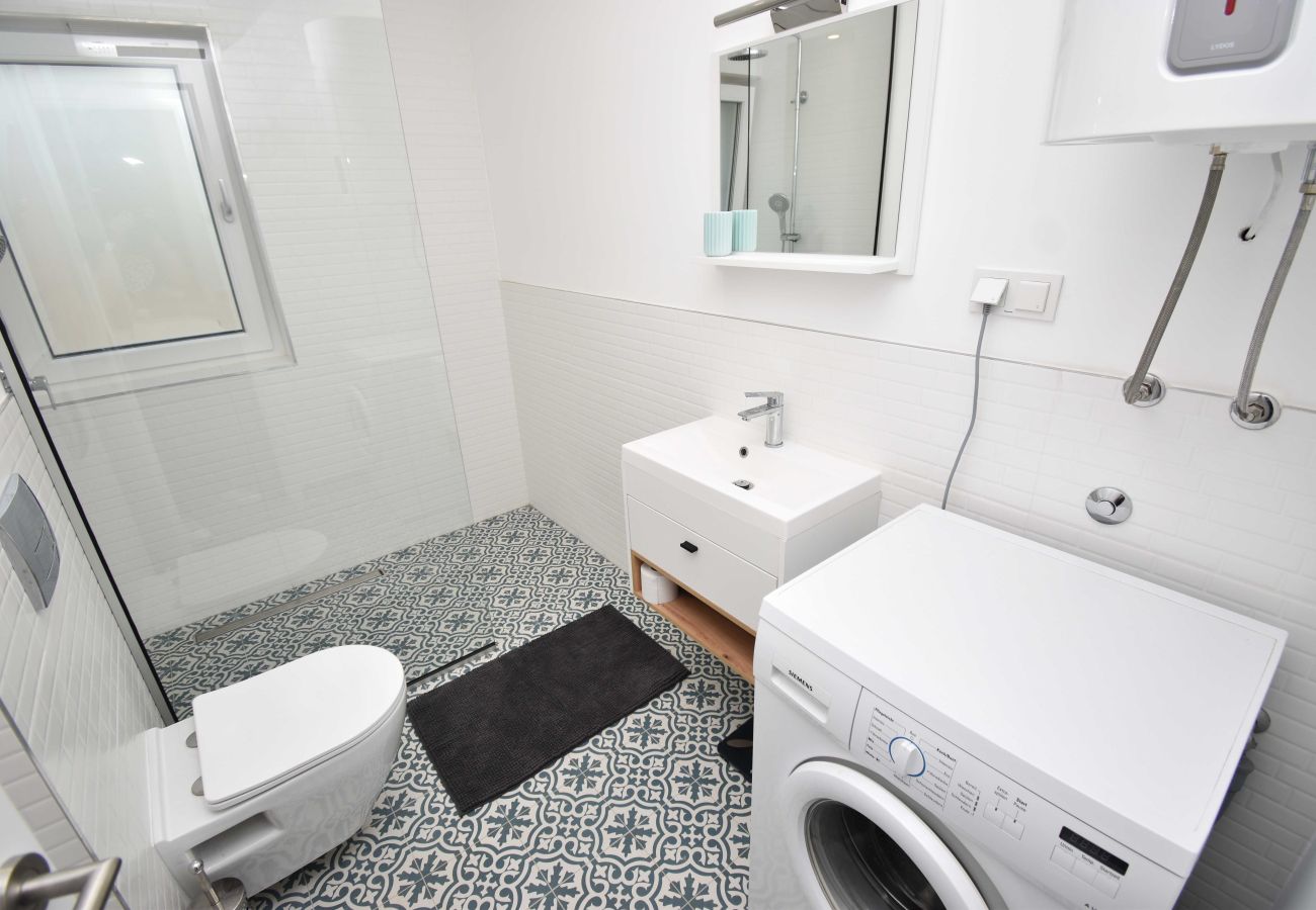 Ferienwohnung in Šibenik-Brodarica - Blue Chill Apartment