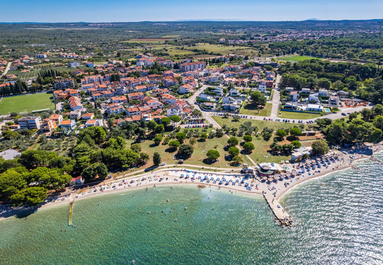 Ferienwohnung in Fažana - Entspannendes FeWo Ines in Fazana - in Strandnähe
