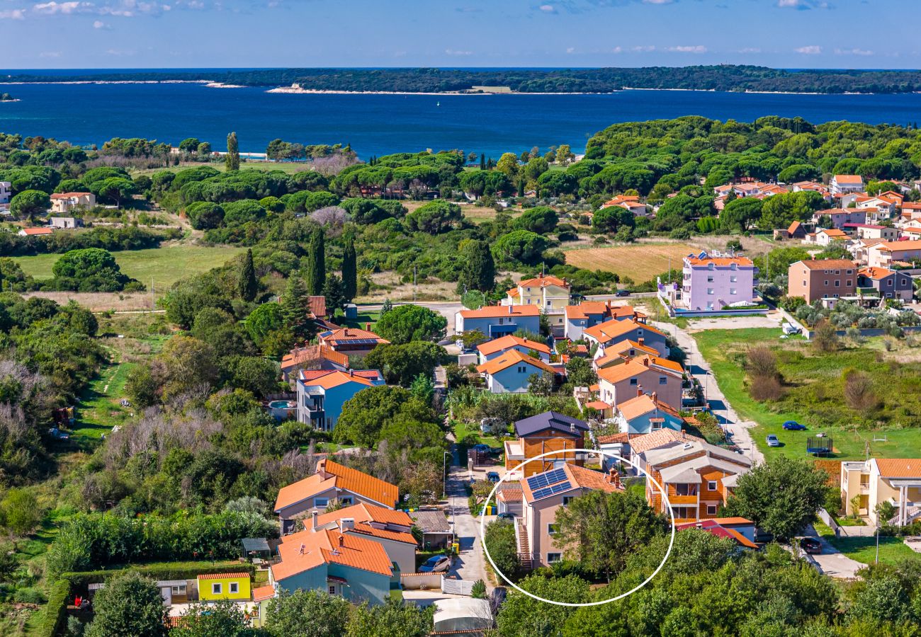 Ferienwohnung in Valbandon - Charmante Dreizimmerwohnung in Meeresnähe