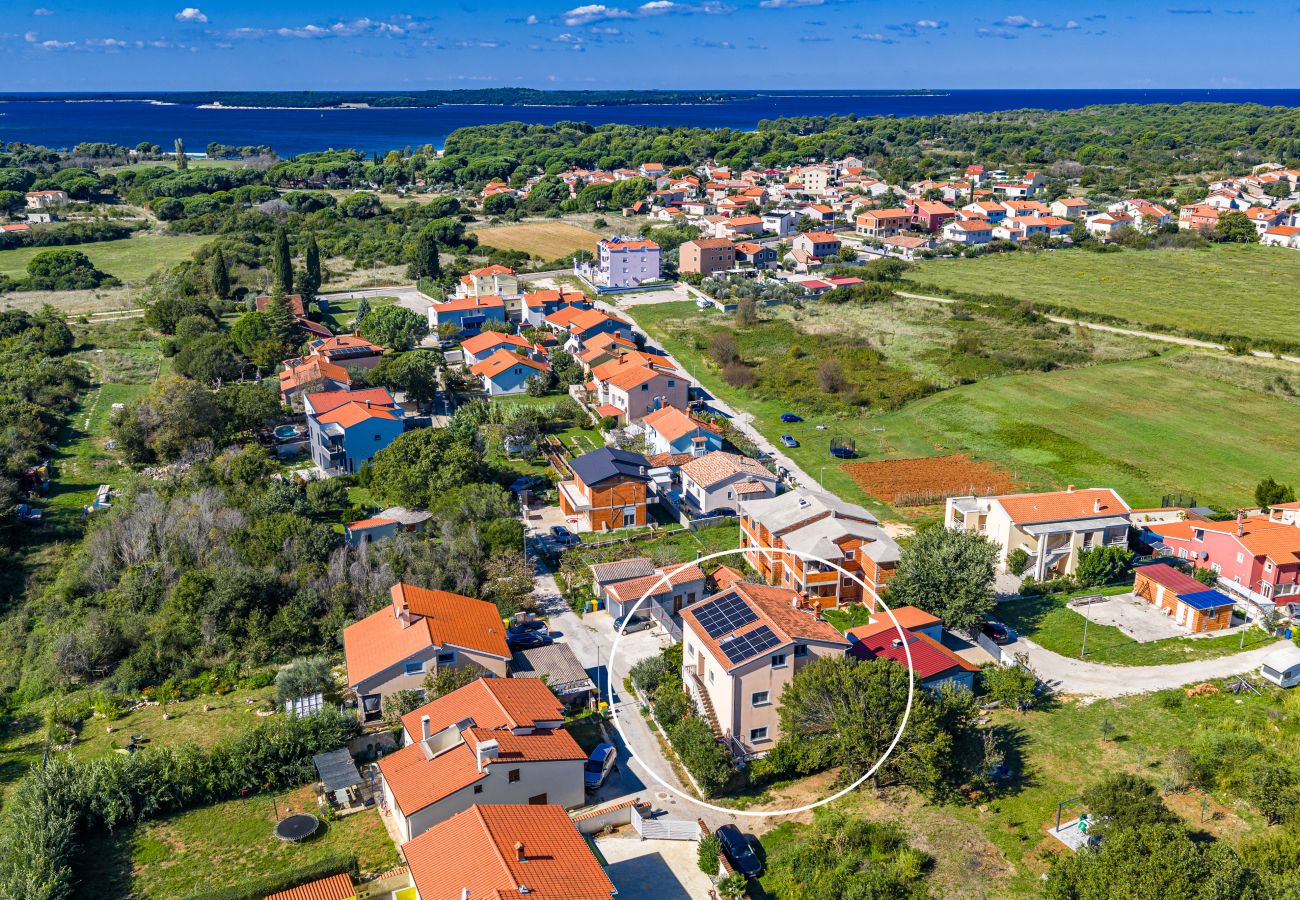 Ferienwohnung in Valbandon - Charmante Dreizimmerwohnung in Meeresnähe