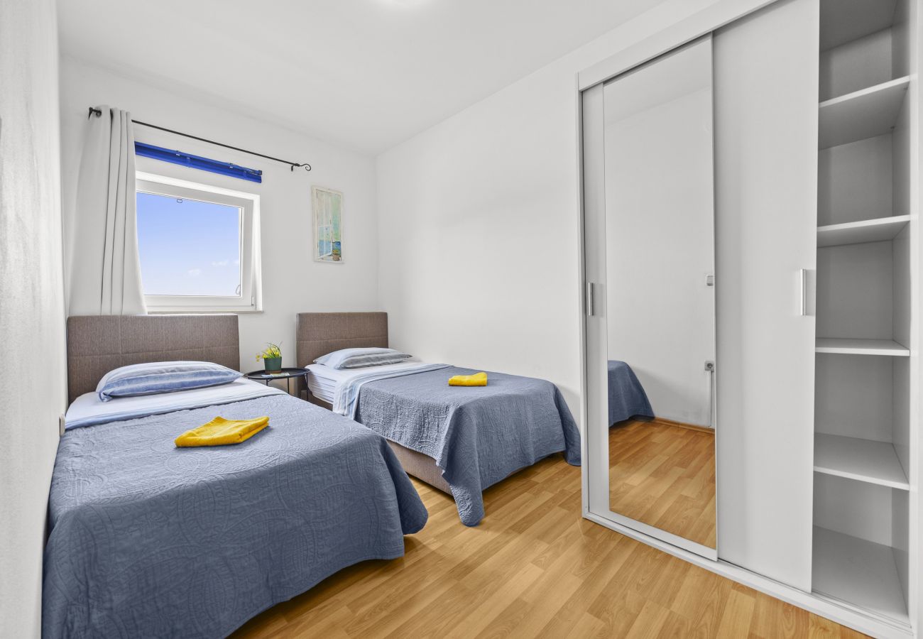 Ferienwohnung in Valbandon - ES 3 - FeWo mit Balkon und Gemeinschaftspool