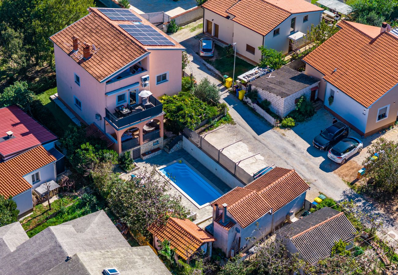Ferienwohnung in Valbandon - ES 3 - FeWo mit Balkon und Gemeinschaftspool