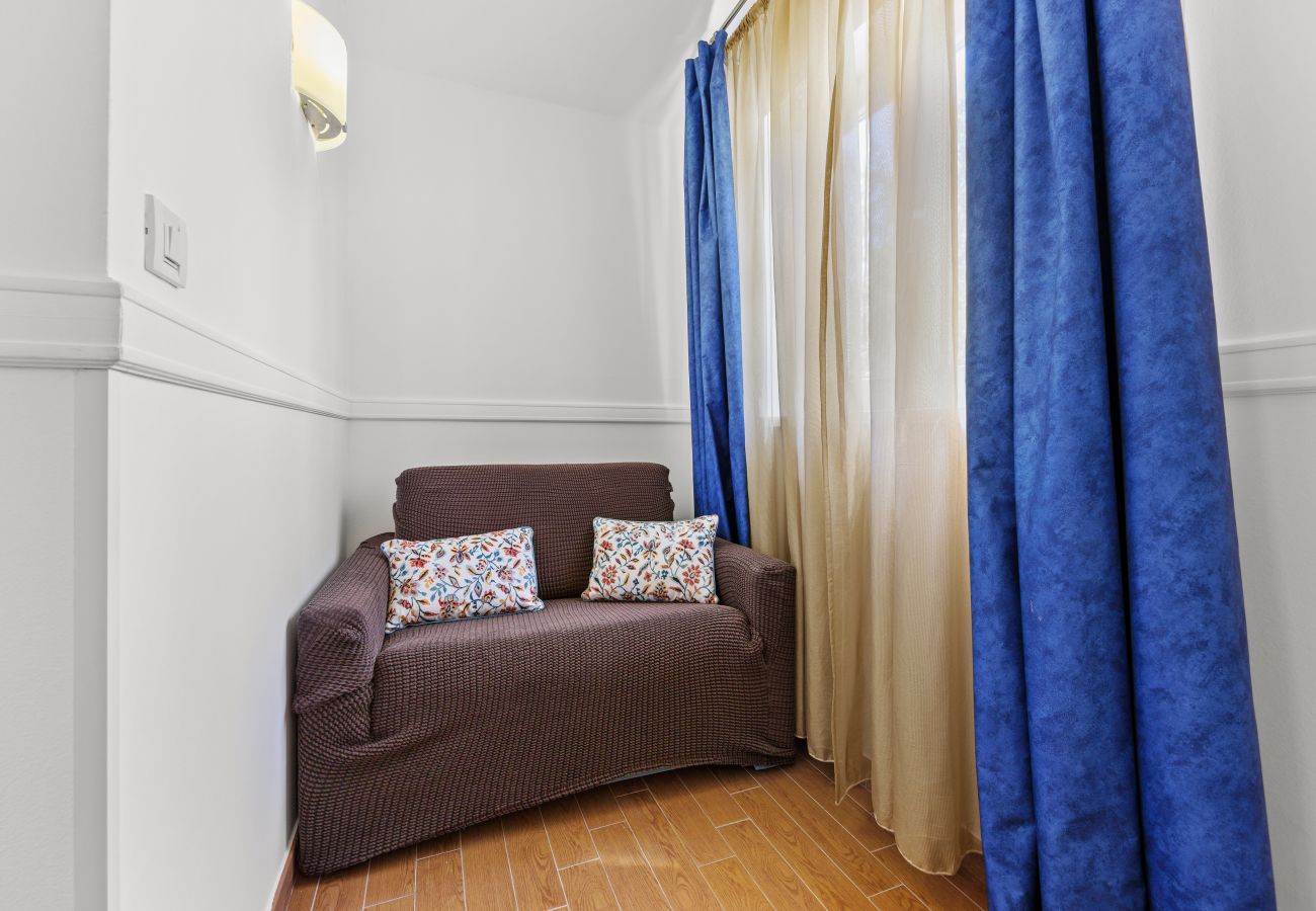 Ferienwohnung in Šibenik - Familien-Ferienapartment A3